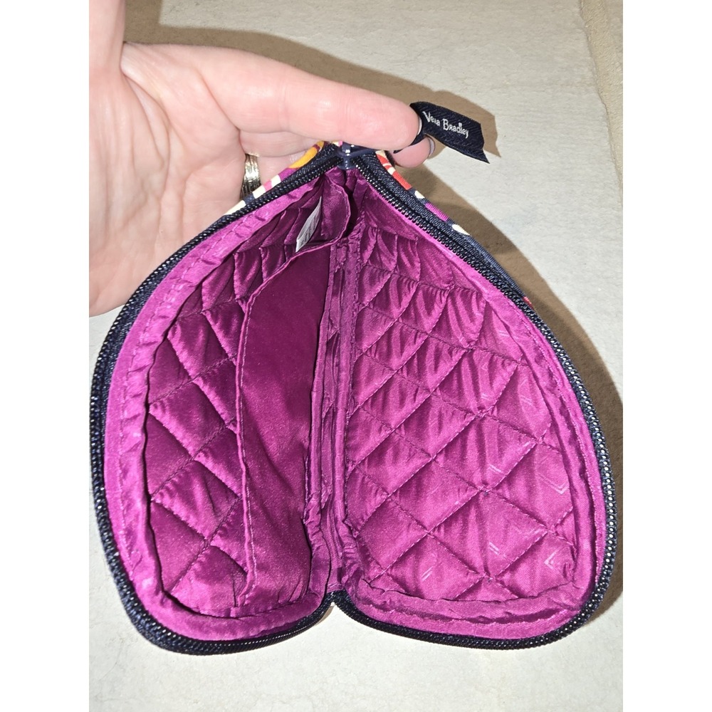 Vera‎ Bradley Quilted Wallet - Picture 3 of 3